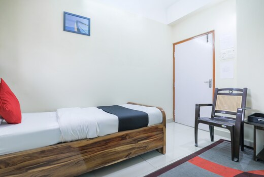 Hotel O Central Inn