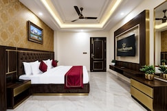Hotel Platinum, Delhi