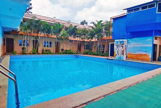 Maharaja Palace near Golden Temple Road