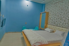 Hotel shree Uttaramukhi, Indore