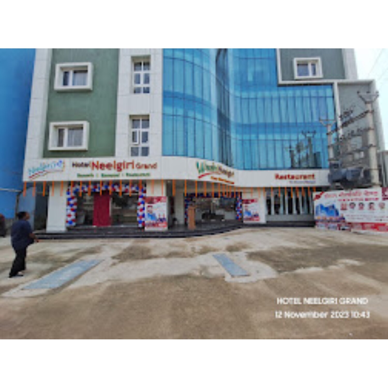 HOTEL NEELGIRI GRAND - Tap to explore photos