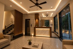 Hotel Luxury Inn, Udaipur