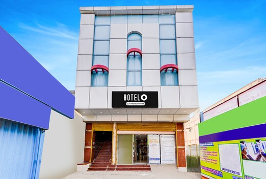 Hotel O Thirumangalam Metro Station Chennai