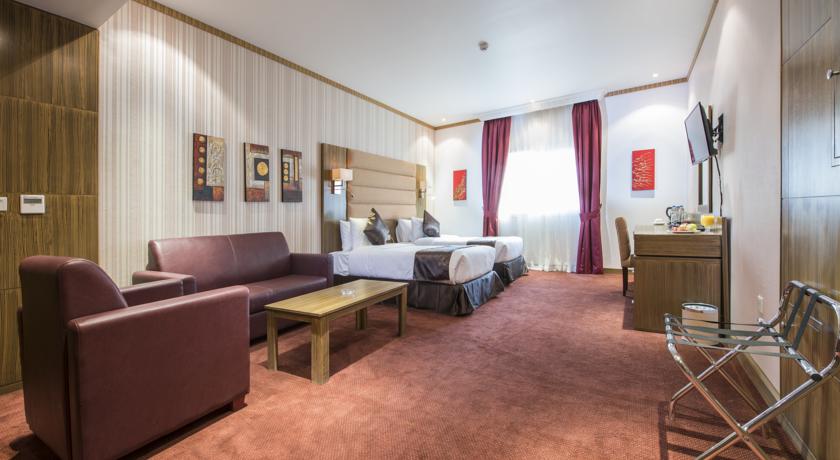 Royal Tulip Hotel Deira - Tap to explore photos