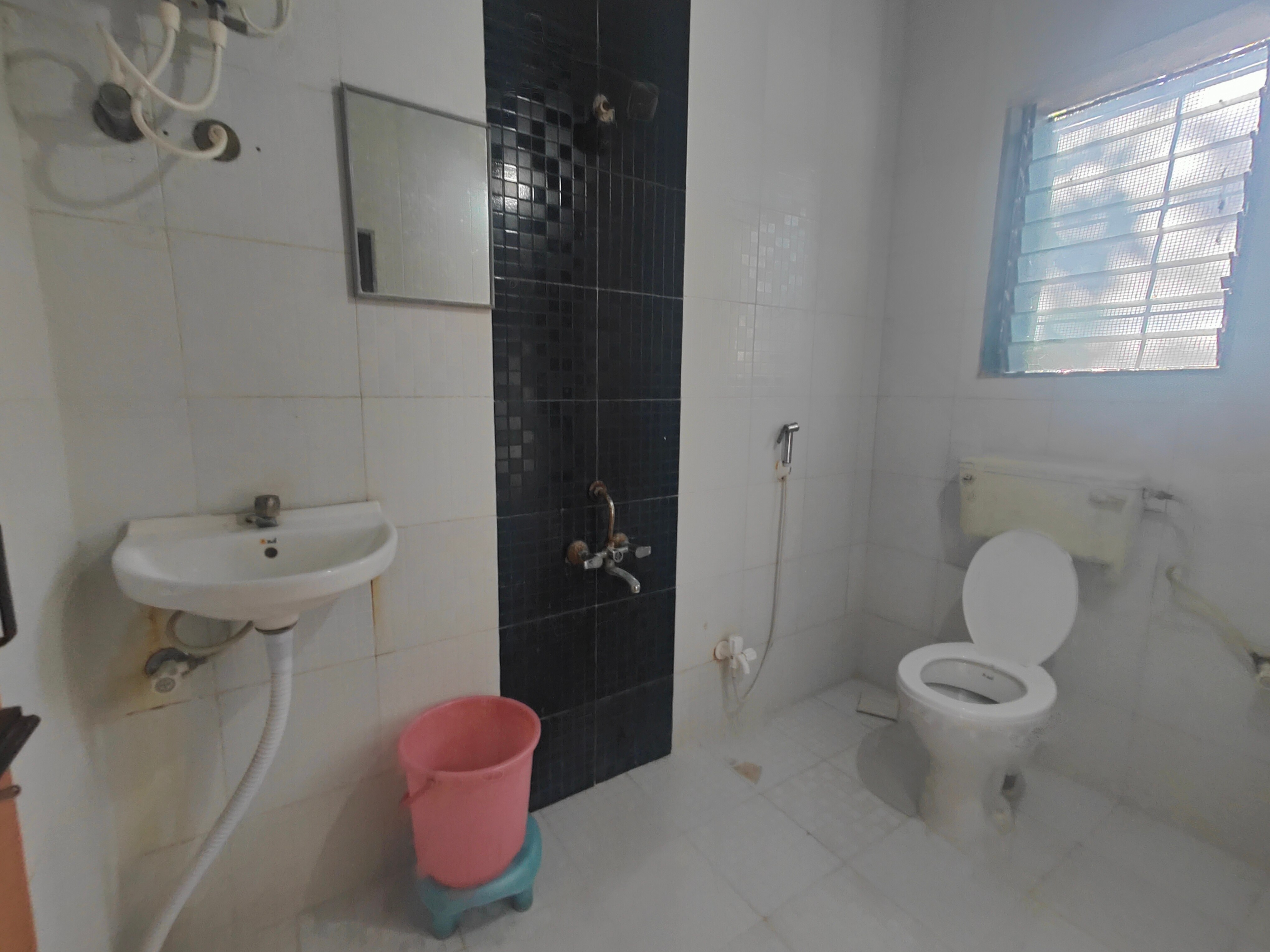 Jain home stay - Tap to explore photos