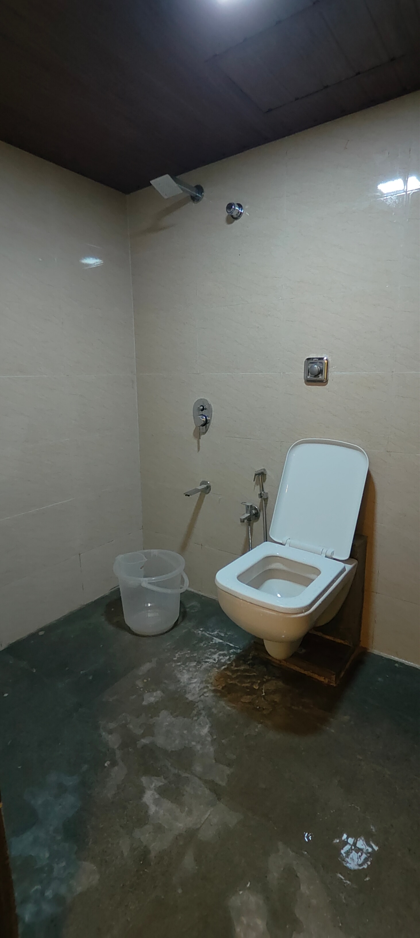 HOTEL VAITHI RESIDENCY - Tap to explore photos