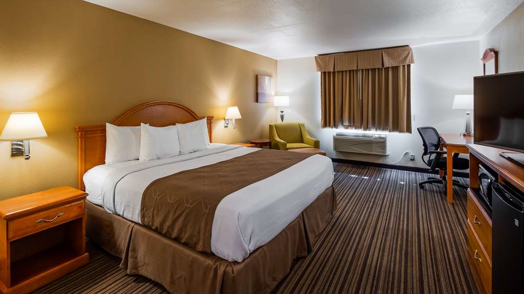 BEST WESTERN EAST EL PASO INN - Tap to explore photos