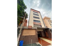FabHotel Prime City Central, Yellamanchili