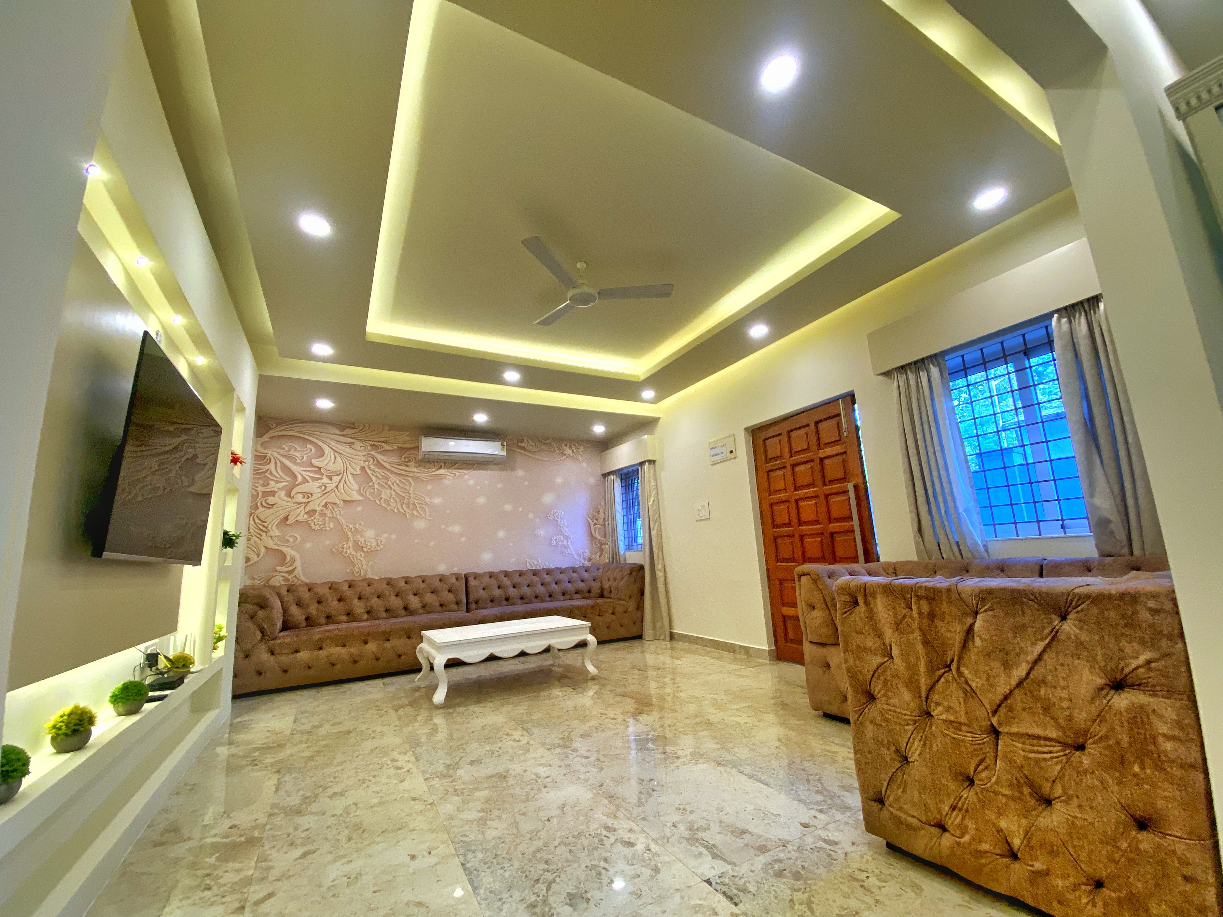 Localvibe - Aishwaryam 5BHK with private pool in North Goa - Tap to explore photos