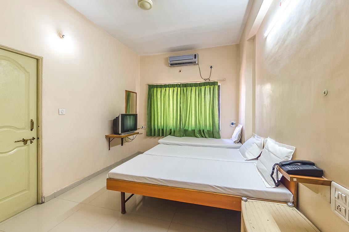 Hotel Atharva 3
