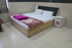 Shrimati Ahiliyabai ashram, Vrindavan