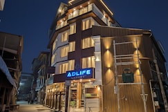 Adlife Luxury, Srinagar, Srinagar