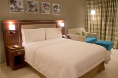 Hampton Inn by Hilton Merida, Progreso