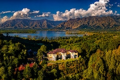 Karan Mahal  Dal View, Srinagar