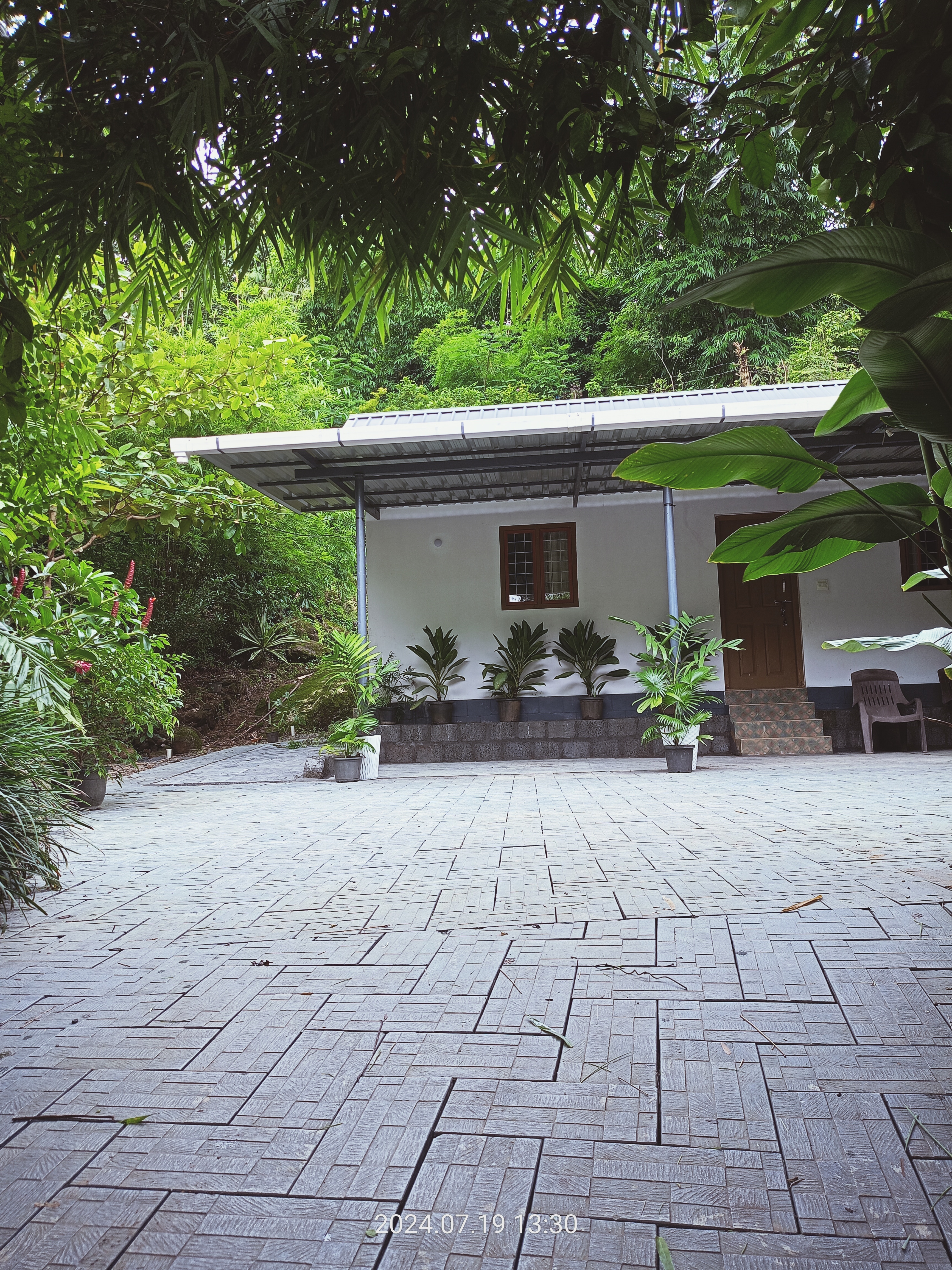 Wildfloral cottage marottichal Thrissur - Tap to explore photos