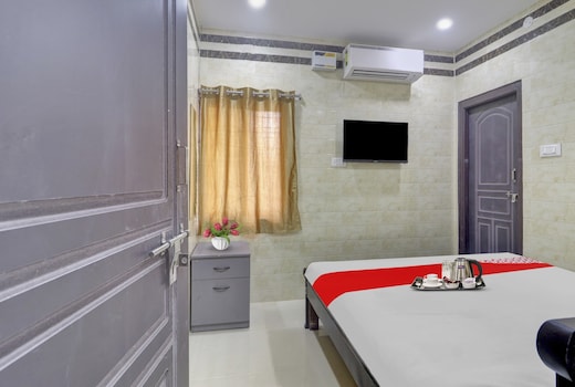 Hotel O Ashoka Classic Near Gokul Chat