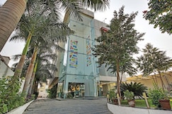 Hotel Sai Miracle, Rahta