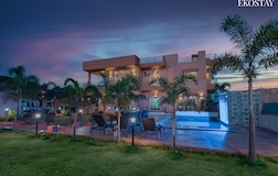 Swimming Pool 1