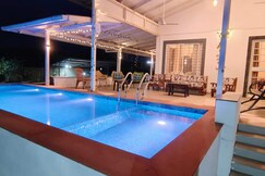 Luxury Villa with Private swimming Pool near Pune, Pune
