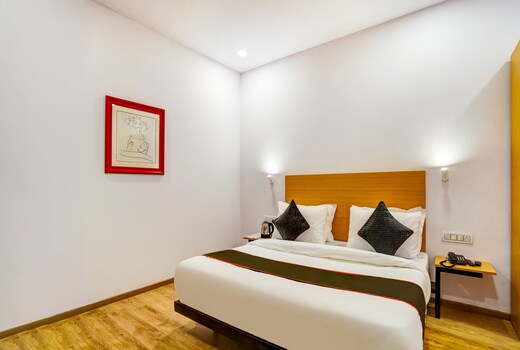 Townhouse Sector 19 Indiranagar Near Fun Republic Mall