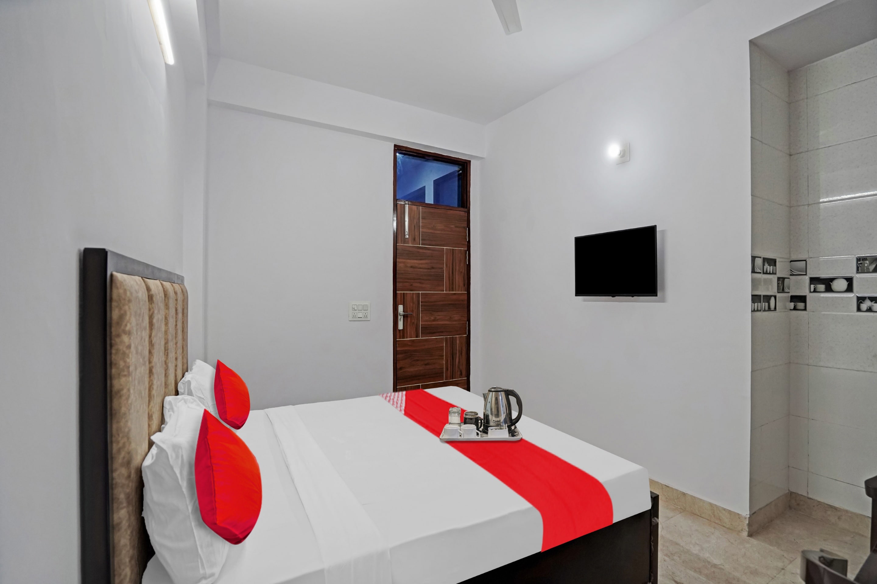 Hotel O Raj Residency - Tap to explore photos