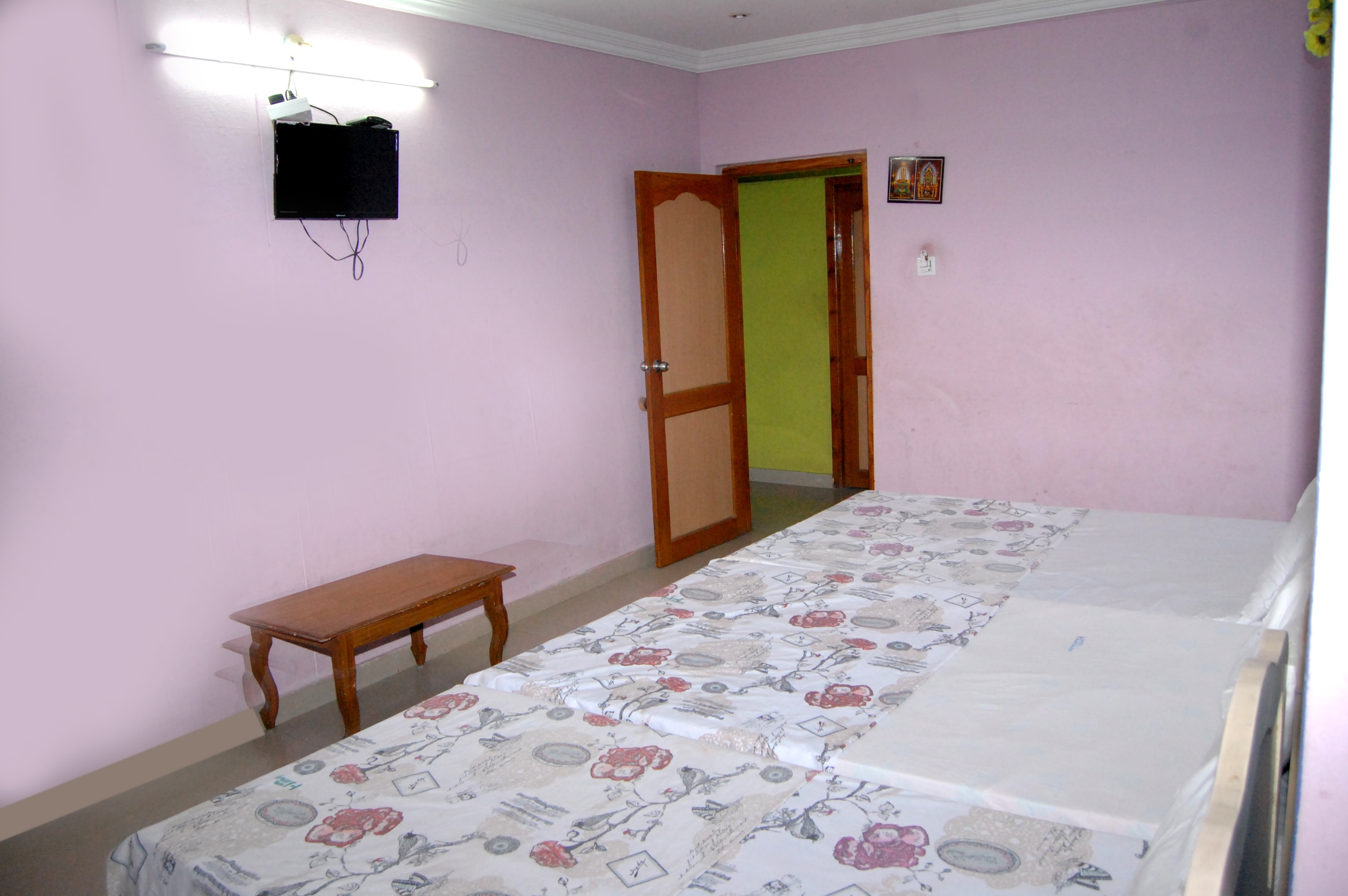 Hotel JAYAAM - Tap to explore photos