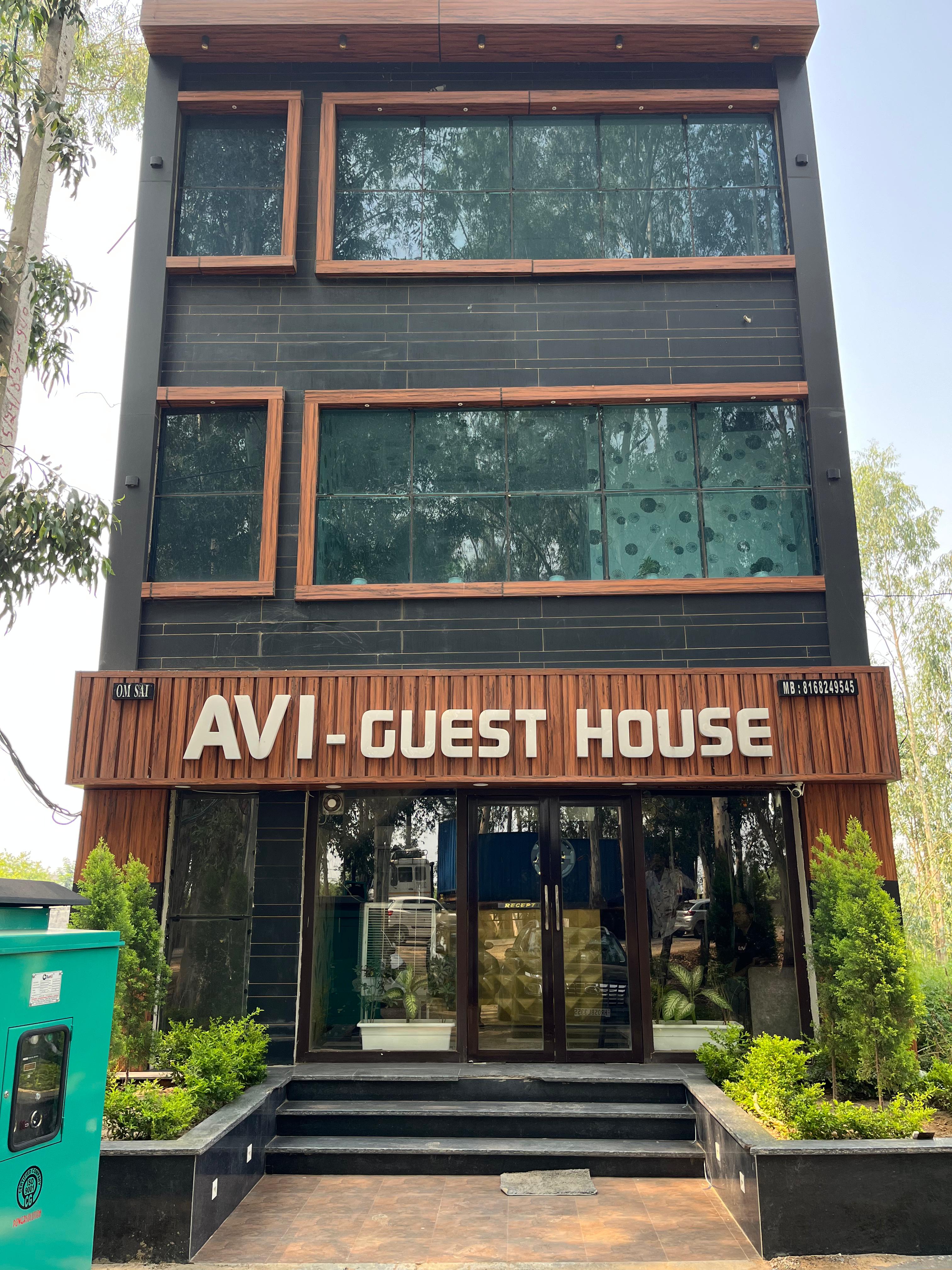 AVI Guest House - Tap to explore photos