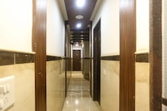 Hotel O The Moon, Delhi