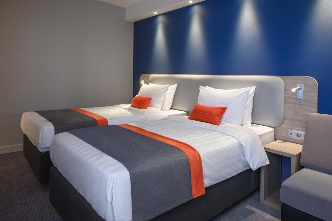 Holiday Inn Express ALMATY - Tap to explore photos