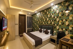 Hotel Popular Suites near IGI Airport, Delhi