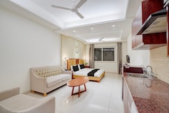 Super Townhouse Oak Sector 39 Medanta, Gurgaon