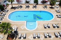 APARTHOTEL VIBRA SAN MARINO, إيبيزا