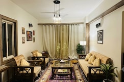 Rivera Residence, Katra