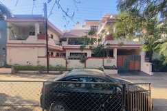 Parivaram, Ujjain