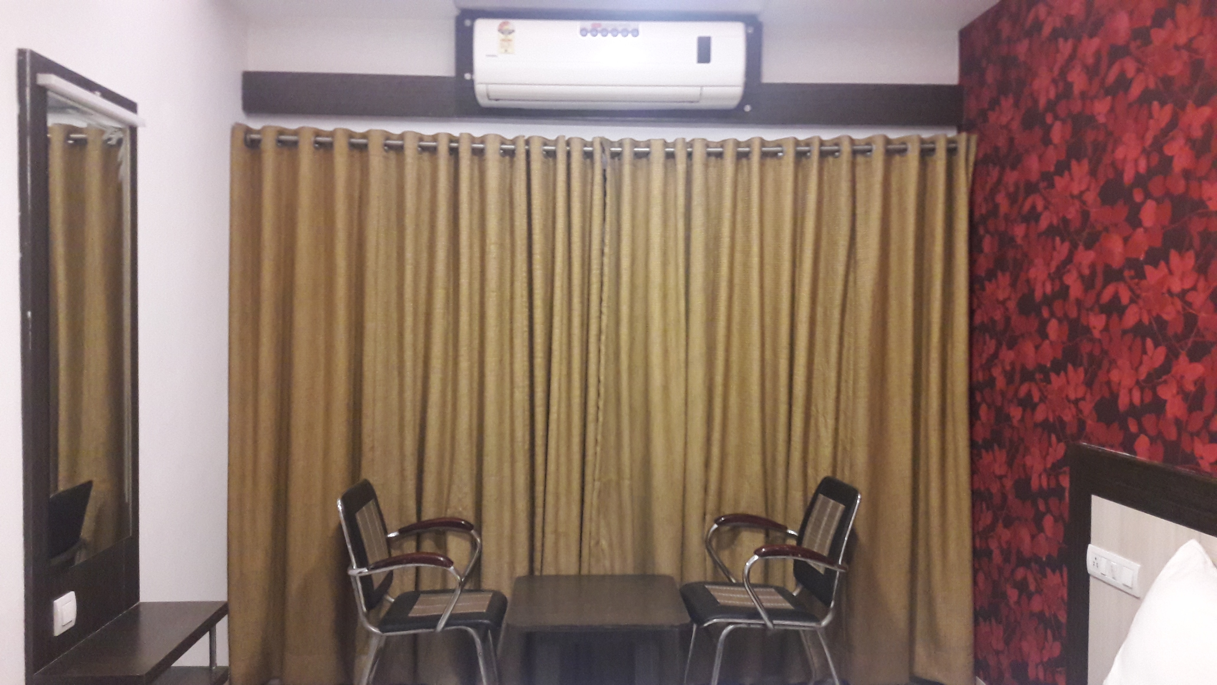 Hotel Naivedya 4