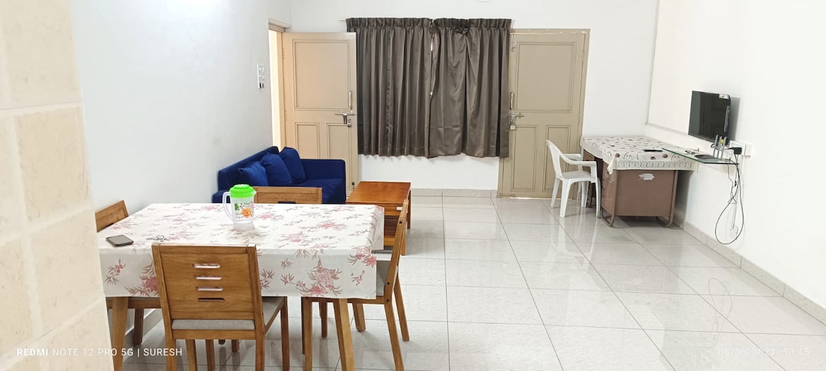 Spacious 2BHK near Ramakrishna hospital - Tap to explore photos