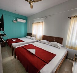 QUAD ROOM 301 A/C