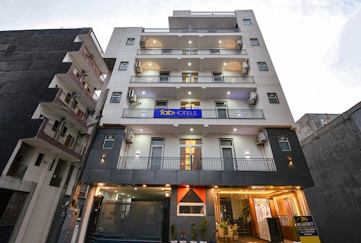 FabHotel SK Residency