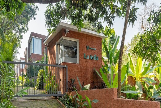 La Avila - 2 BHK Private Pool Villa at Siolim by The Blue Kite (02)