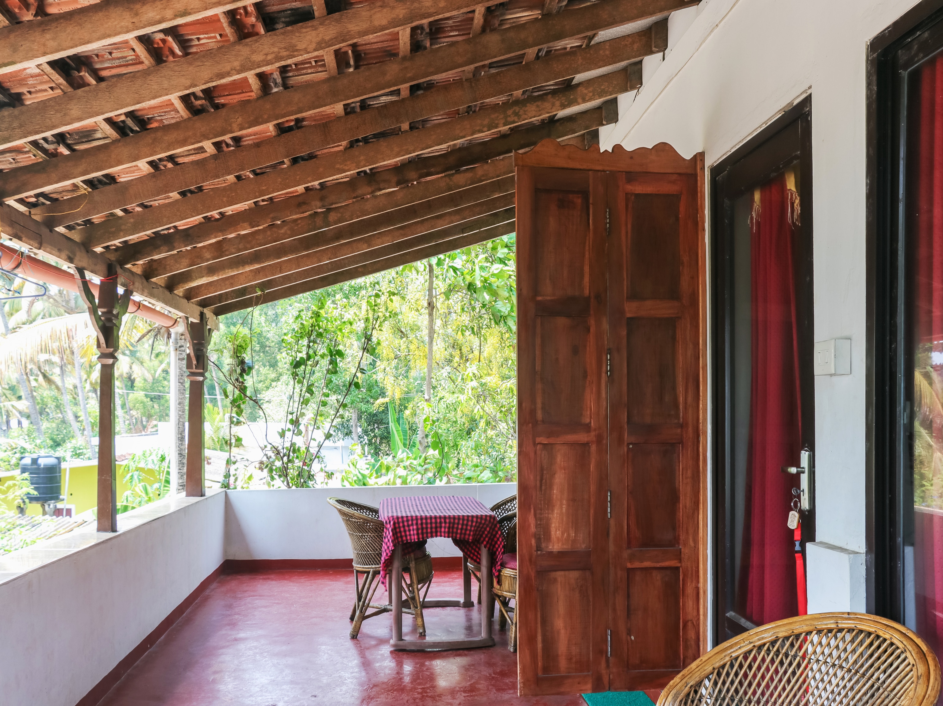 Marari Austin Beach-front Villa - Tap to explore photos