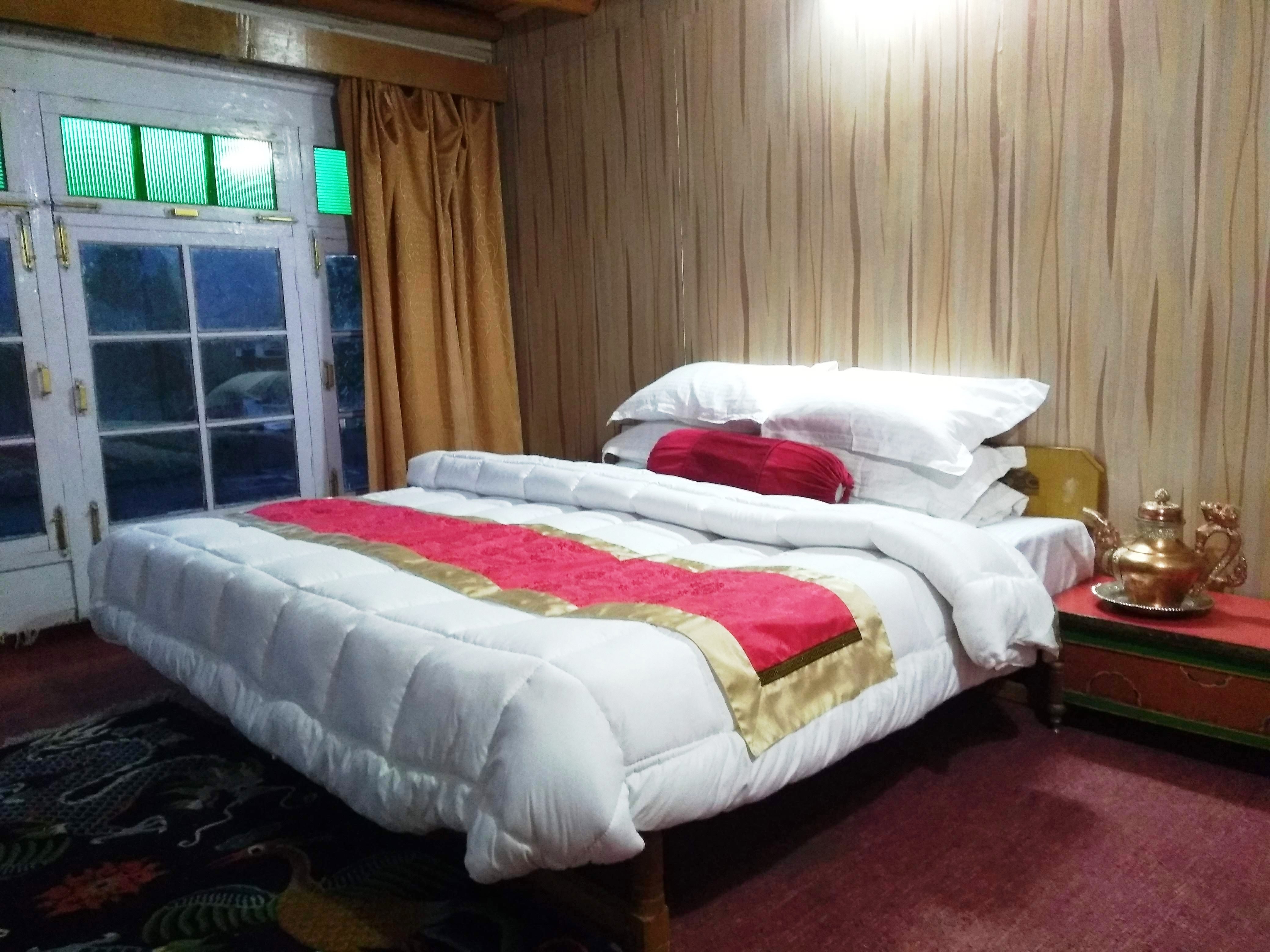 Alchi View Guest House - Tap to explore photos