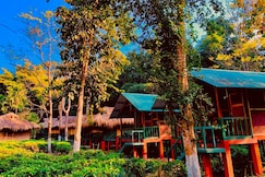 Nature Hunt Eco Camp