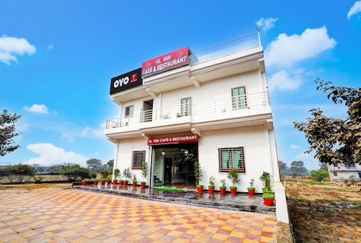 SPOT ON HL IIN Restaurant