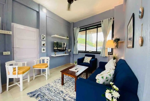 Rahat Manzil, Dr Ambedkar Rd, Khar West by Connekt Homes
