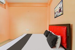 Hotel O Luxury Palace, Malihabad
