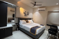 Palukuri's Grand, Vizianagram