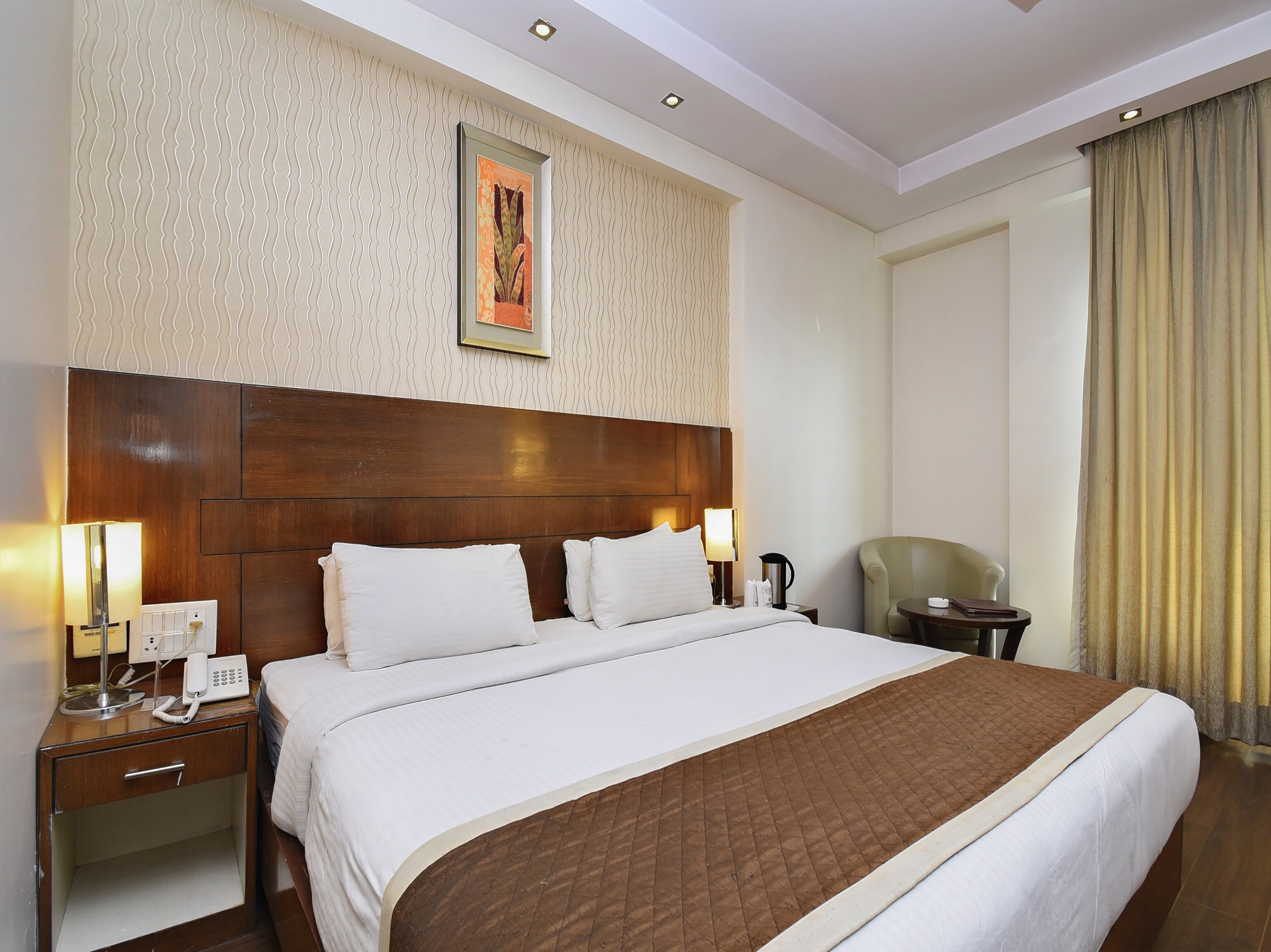 Hotel Shyam Paradise - Tap to explore photos