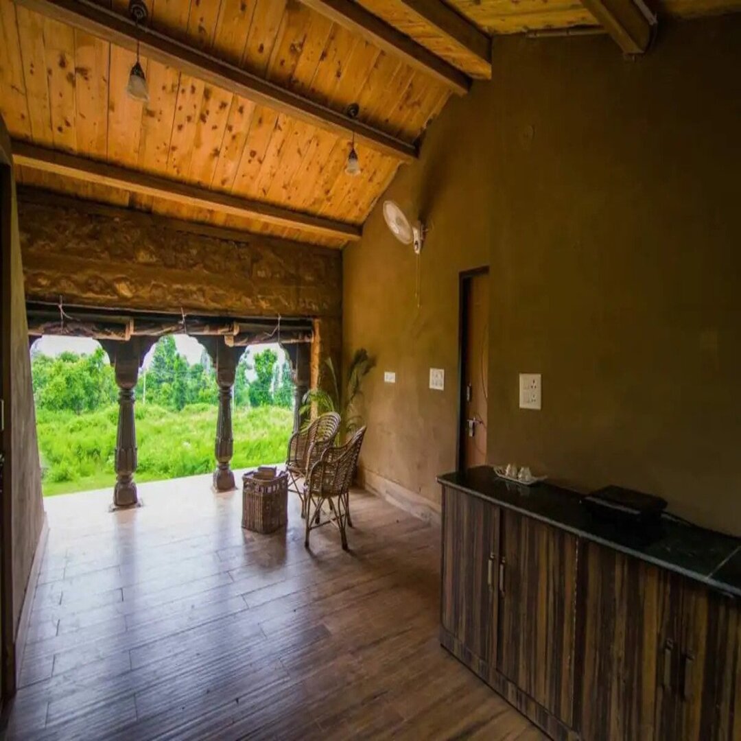 Pathaal- Himalayan heritage Earth House - Tap to explore photos