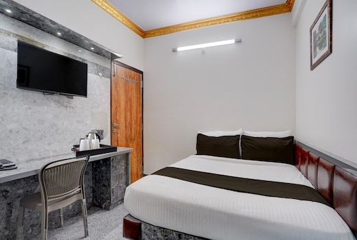 Townhouse Koramangala Road Complex Formerly Parkash Tower