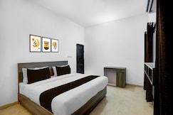 SPOT ON Hotel Stayour Inn, Varanasi